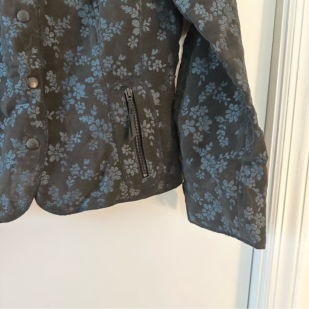 Akris Punto Floral Jacquard Jacket - Picture 2 of 8